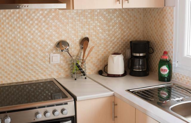 Efi Apartments Ájosz Górdiosz Kültér fotó
