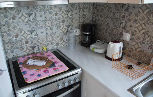 Efi Apartments Ájosz Górdiosz Kültér fotó